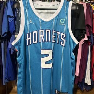 Lamelo ball jersey no size